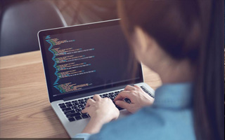 海南 api php源码,下载的php源码怎么运行呢？